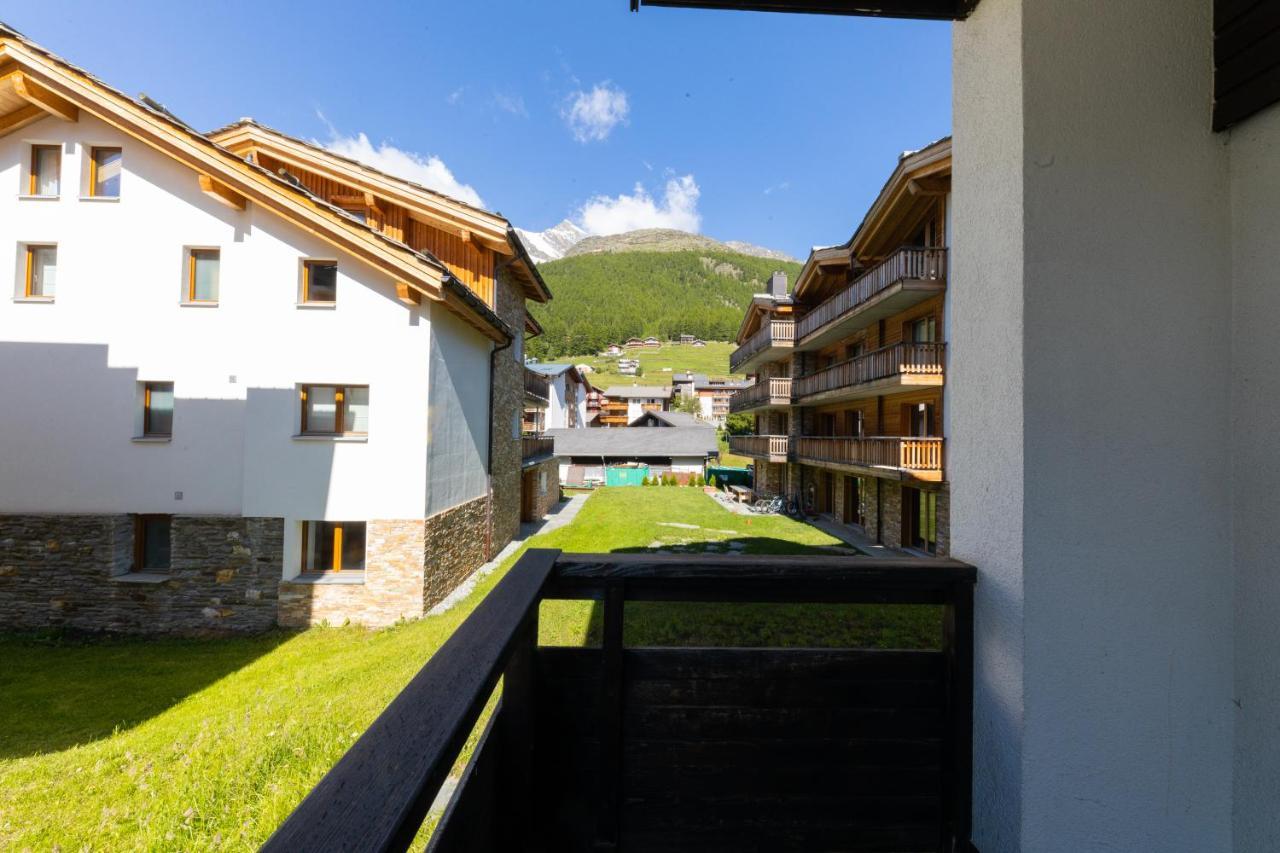 サース フェーHaus Slalomアパートメント エクステリア 写真