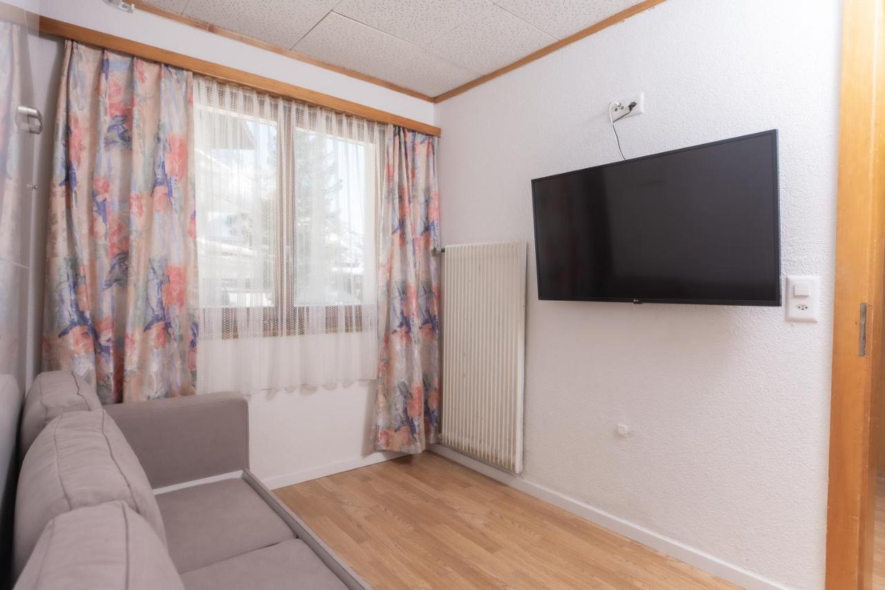 サース フェーHaus Slalomアパートメント エクステリア 写真